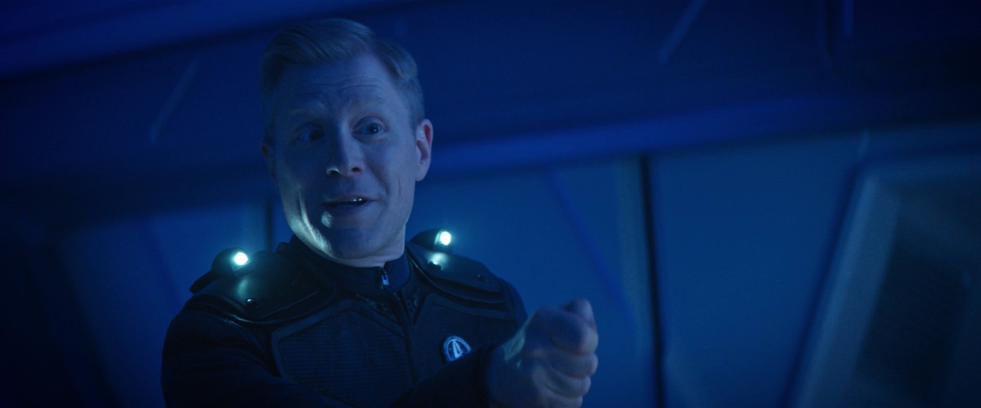 extant_StarTrekDiscovery_2x05-SaintsOfImperfection_03996.jpg