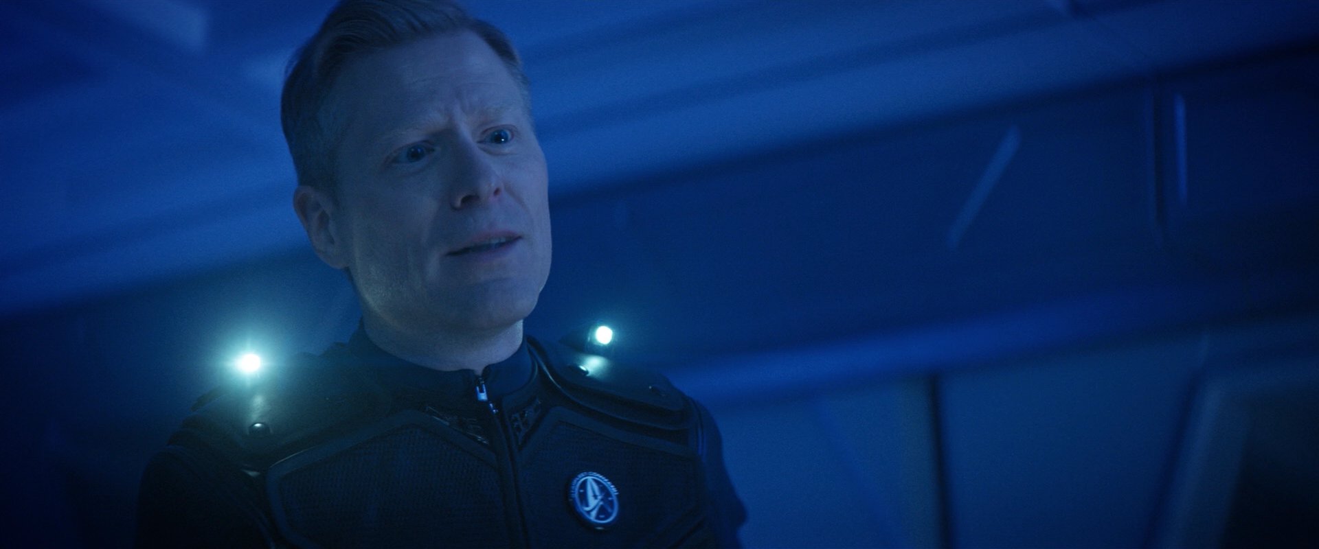 extant_StarTrekDiscovery_2x05-SaintsOfImperfection_04048.jpg