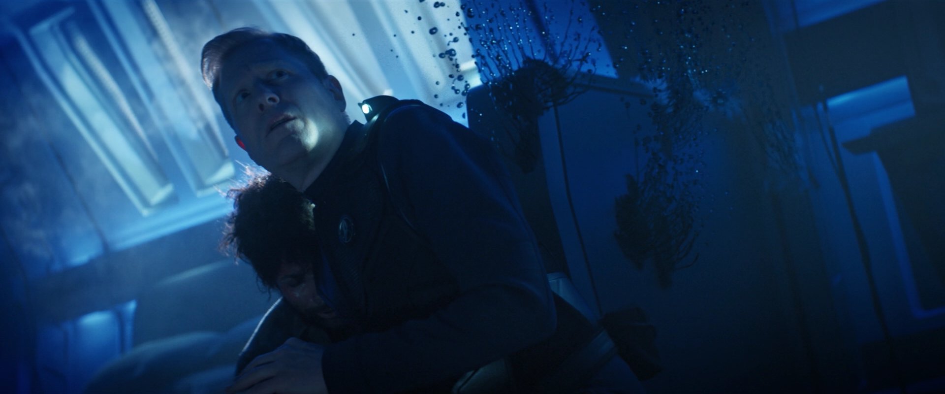 extant_StarTrekDiscovery_2x05-SaintsOfImperfection_04137.jpg