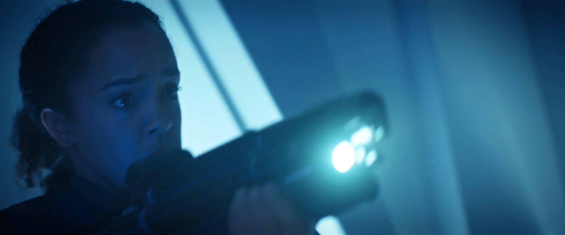 extant_StarTrekDiscovery_2x05-SaintsOfImperfection_04175.jpg