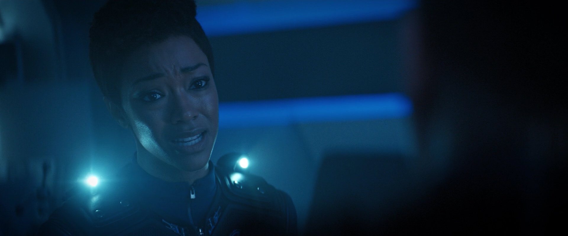 extant_StarTrekDiscovery_2x05-SaintsOfImperfection_04227.jpg