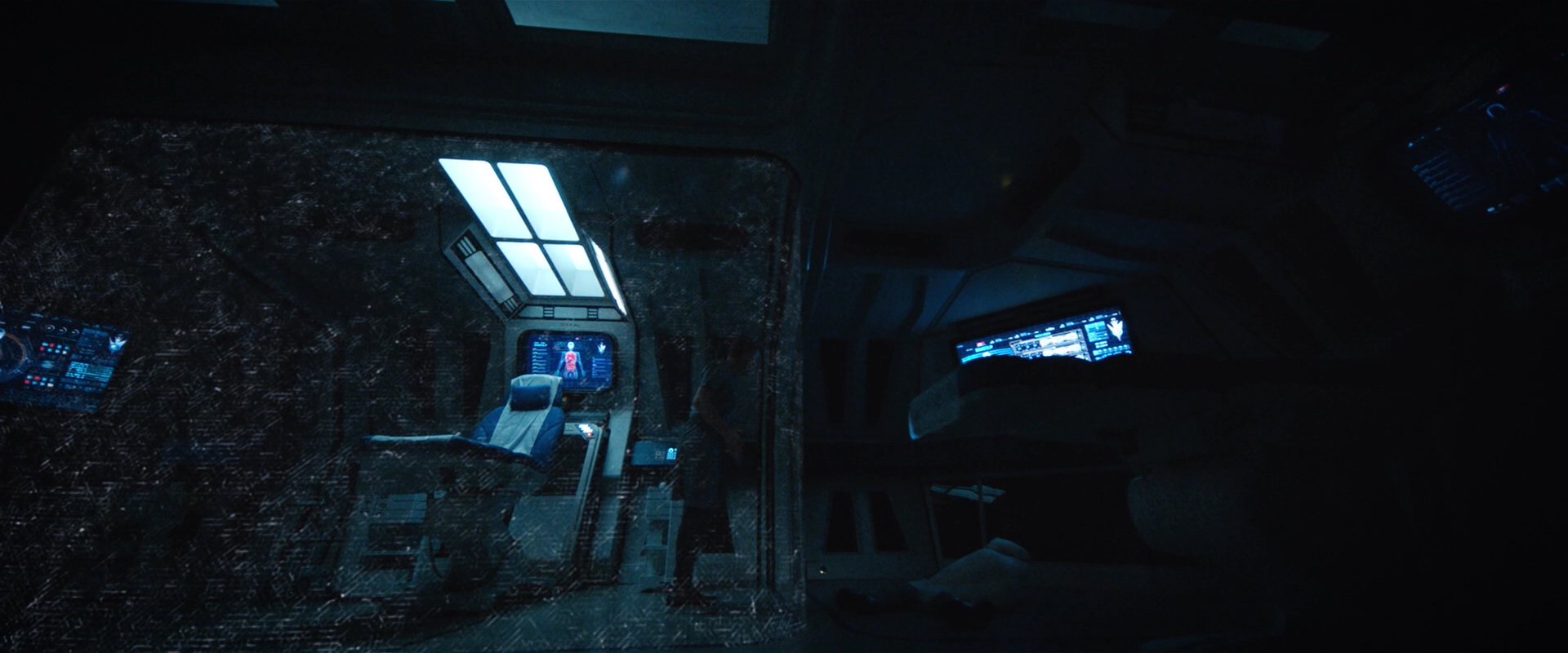 extant_StarTrekDiscovery_2x05-SaintsOfImperfection_04277.jpg