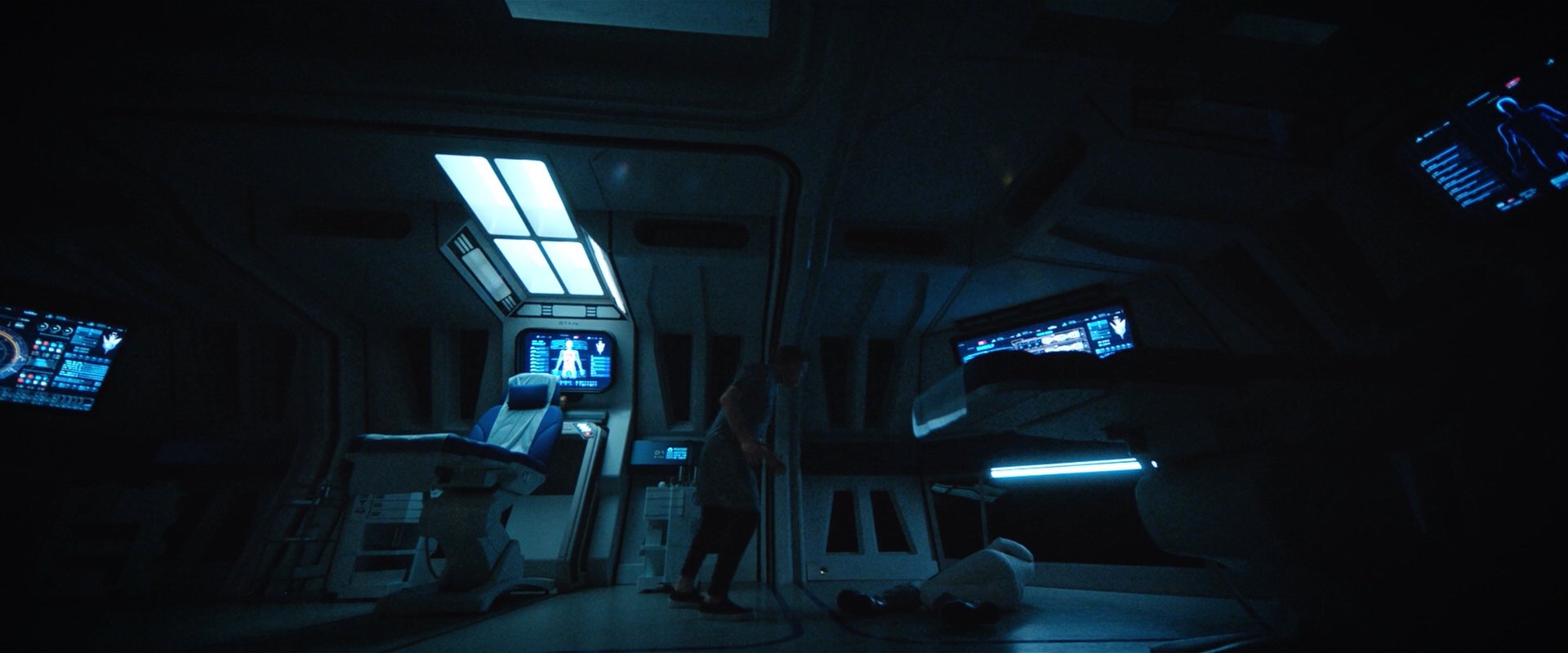 extant_StarTrekDiscovery_2x05-SaintsOfImperfection_04278.jpg