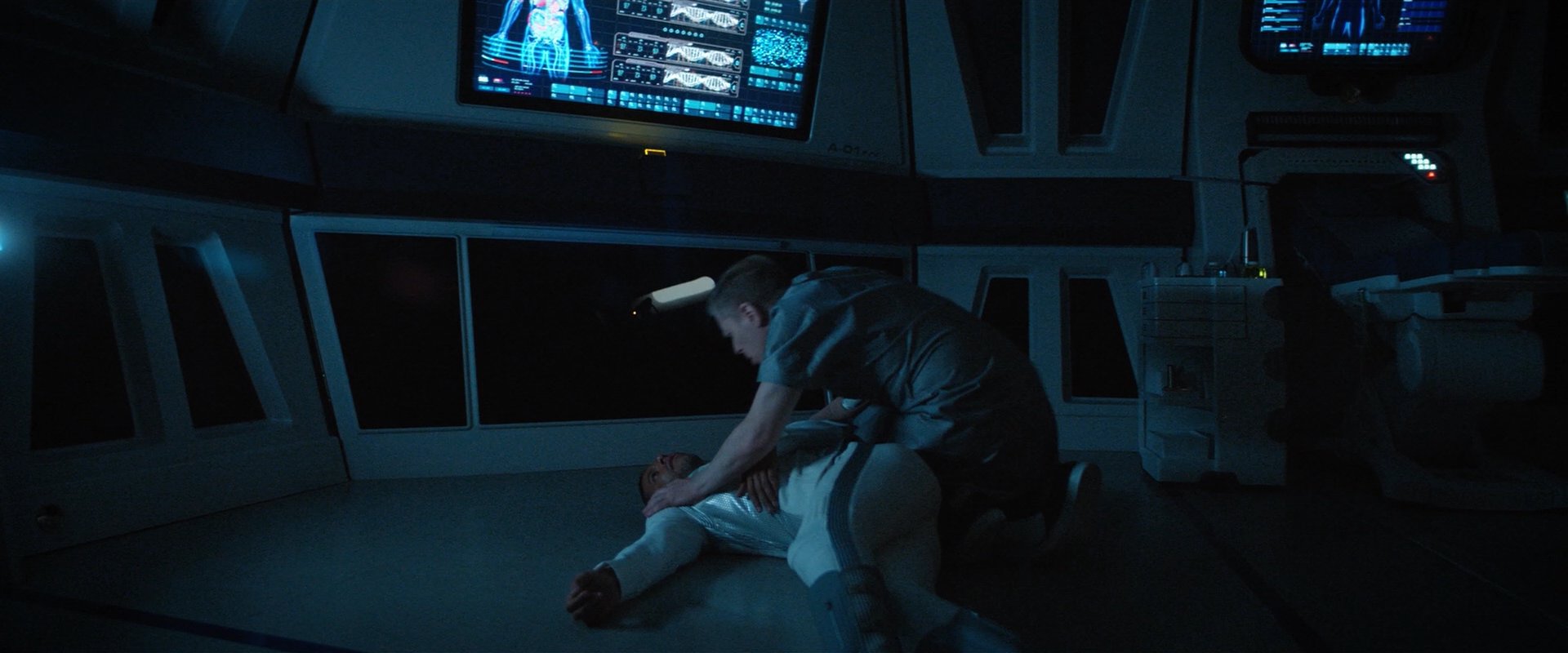 extant_StarTrekDiscovery_2x05-SaintsOfImperfection_04281.jpg
