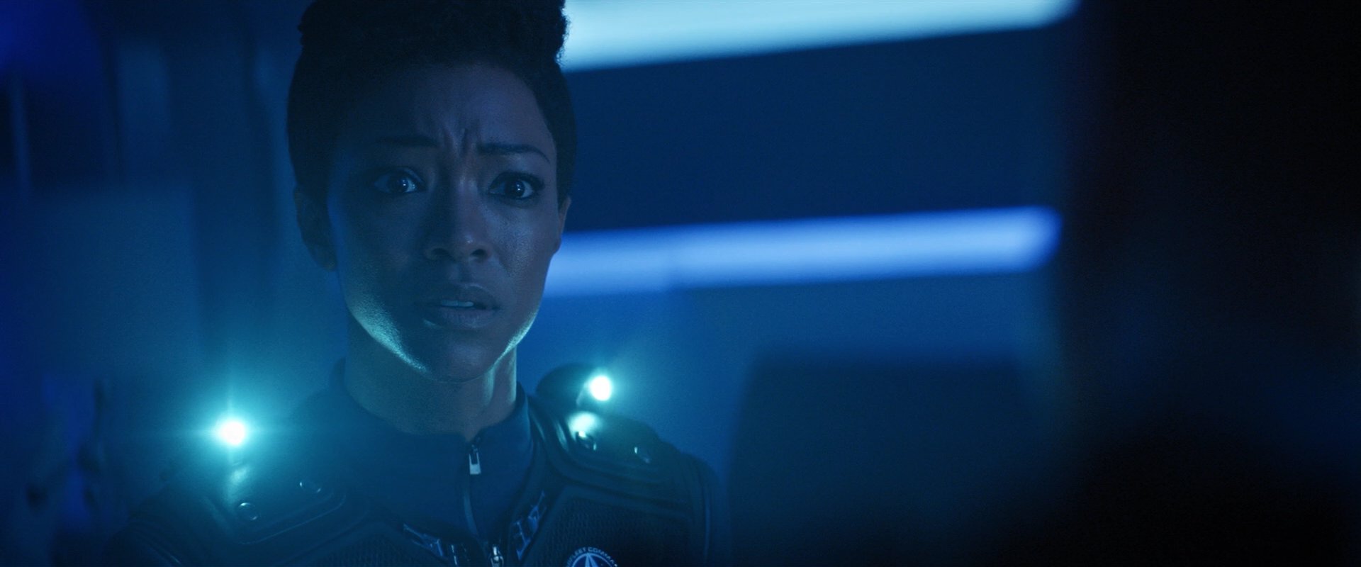 extant_StarTrekDiscovery_2x05-SaintsOfImperfection_04324.jpg