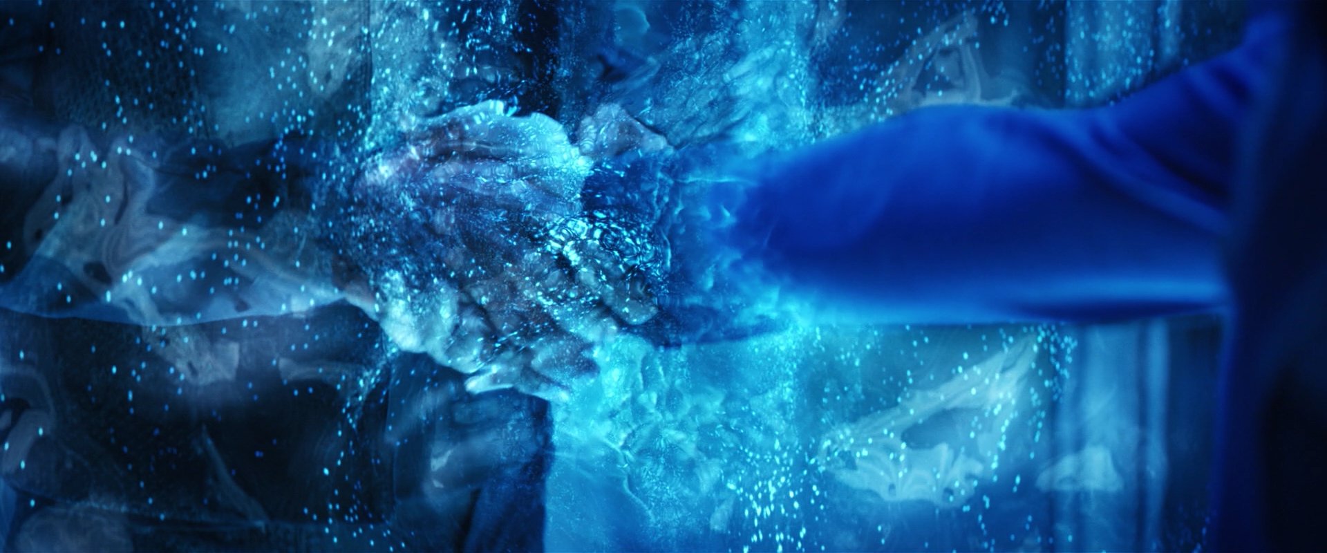 extant_StarTrekDiscovery_2x05-SaintsOfImperfection_04561.jpg