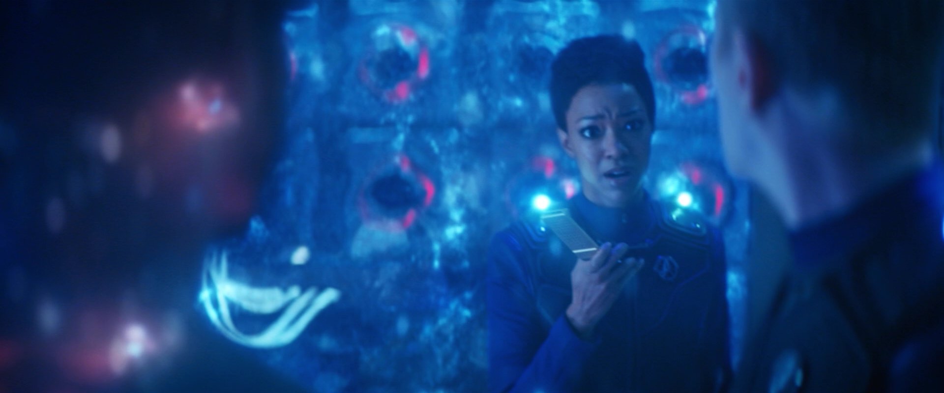 extant_StarTrekDiscovery_2x05-SaintsOfImperfection_04746.jpg