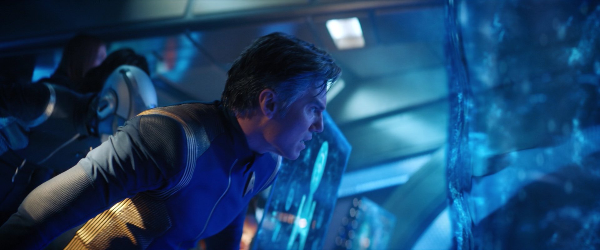 extant_StarTrekDiscovery_2x05-SaintsOfImperfection_05054.jpg