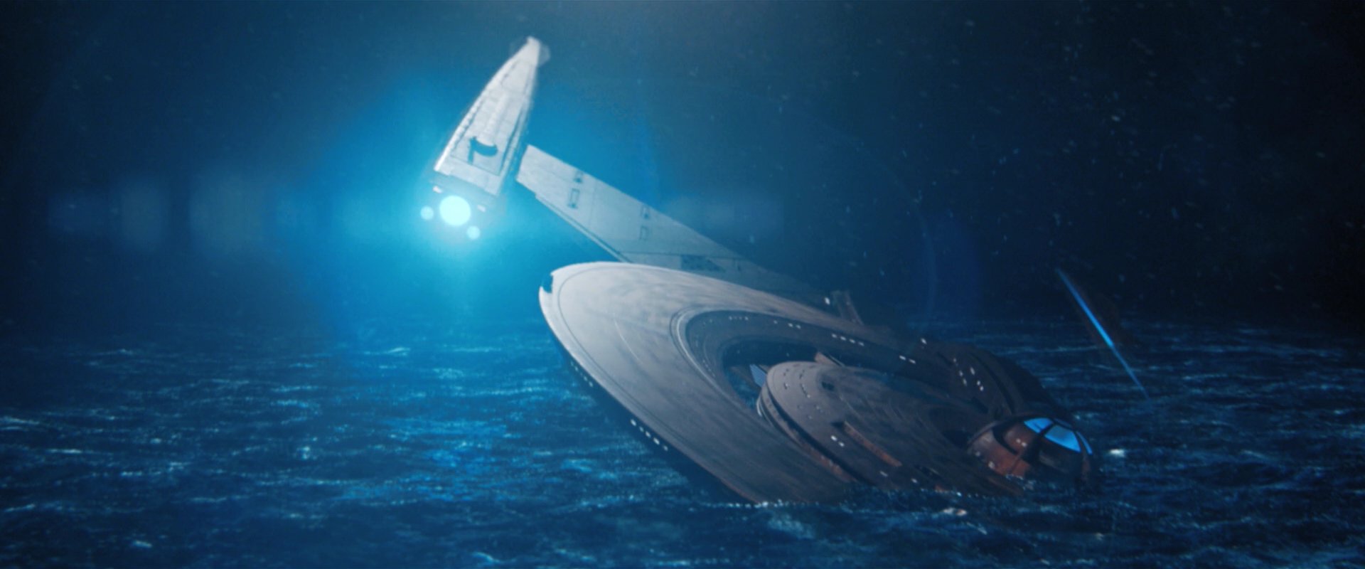 extant_StarTrekDiscovery_2x05-SaintsOfImperfection_05055.jpg