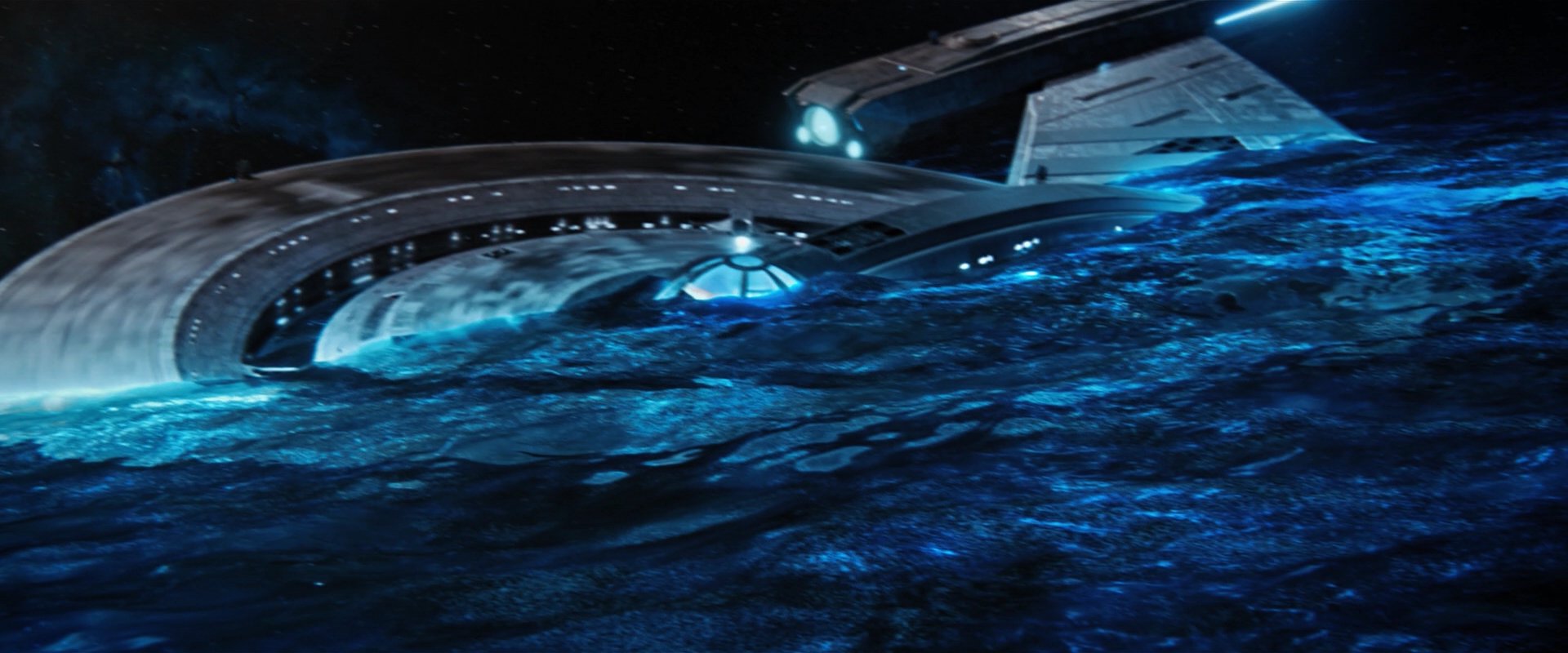 extant_StarTrekDiscovery_2x05-SaintsOfImperfection_05073.jpg