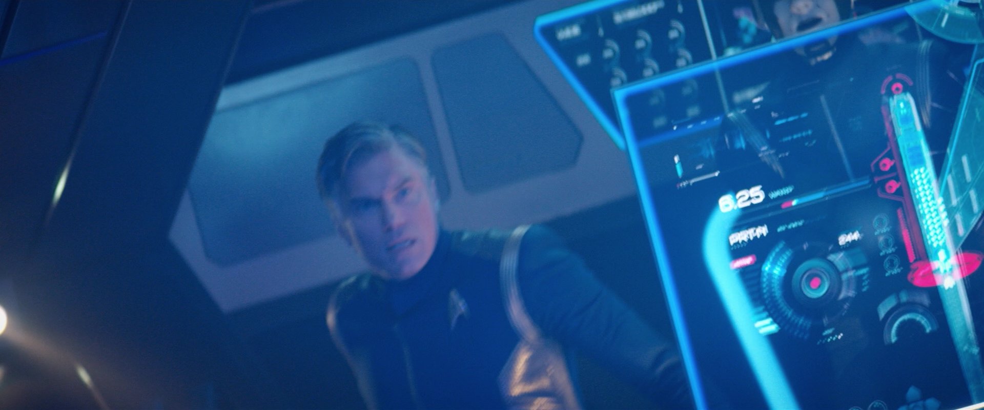 extant_StarTrekDiscovery_2x05-SaintsOfImperfection_05086.jpg