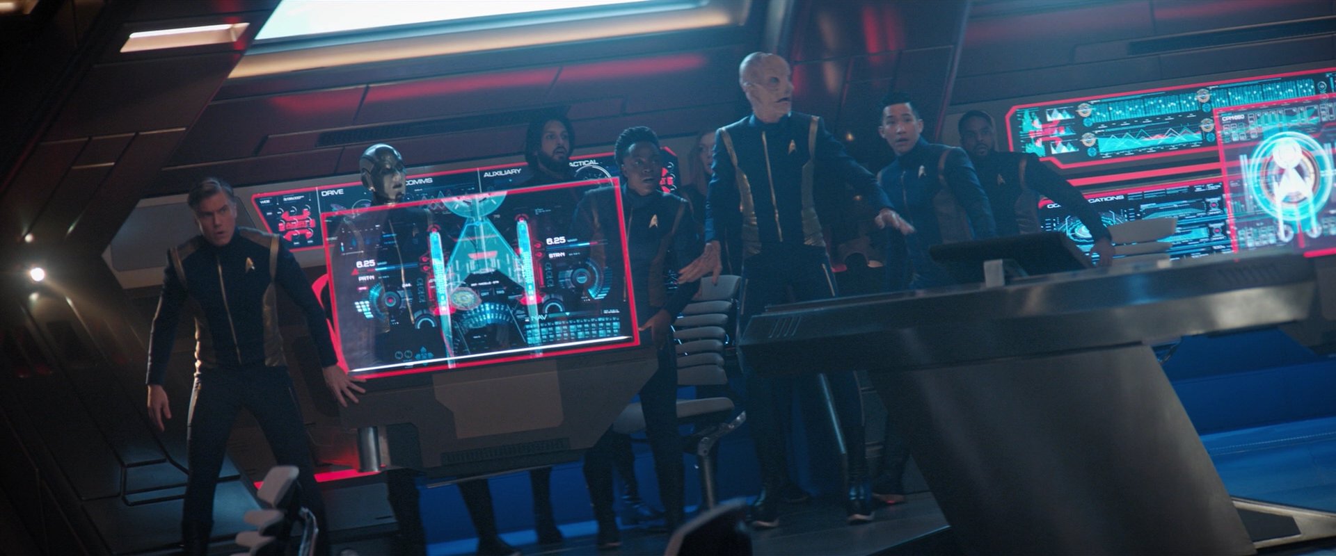 extant_StarTrekDiscovery_2x05-SaintsOfImperfection_05113.jpg