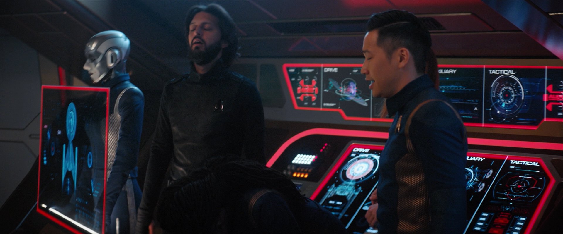 extant_StarTrekDiscovery_2x05-SaintsOfImperfection_05185.jpg