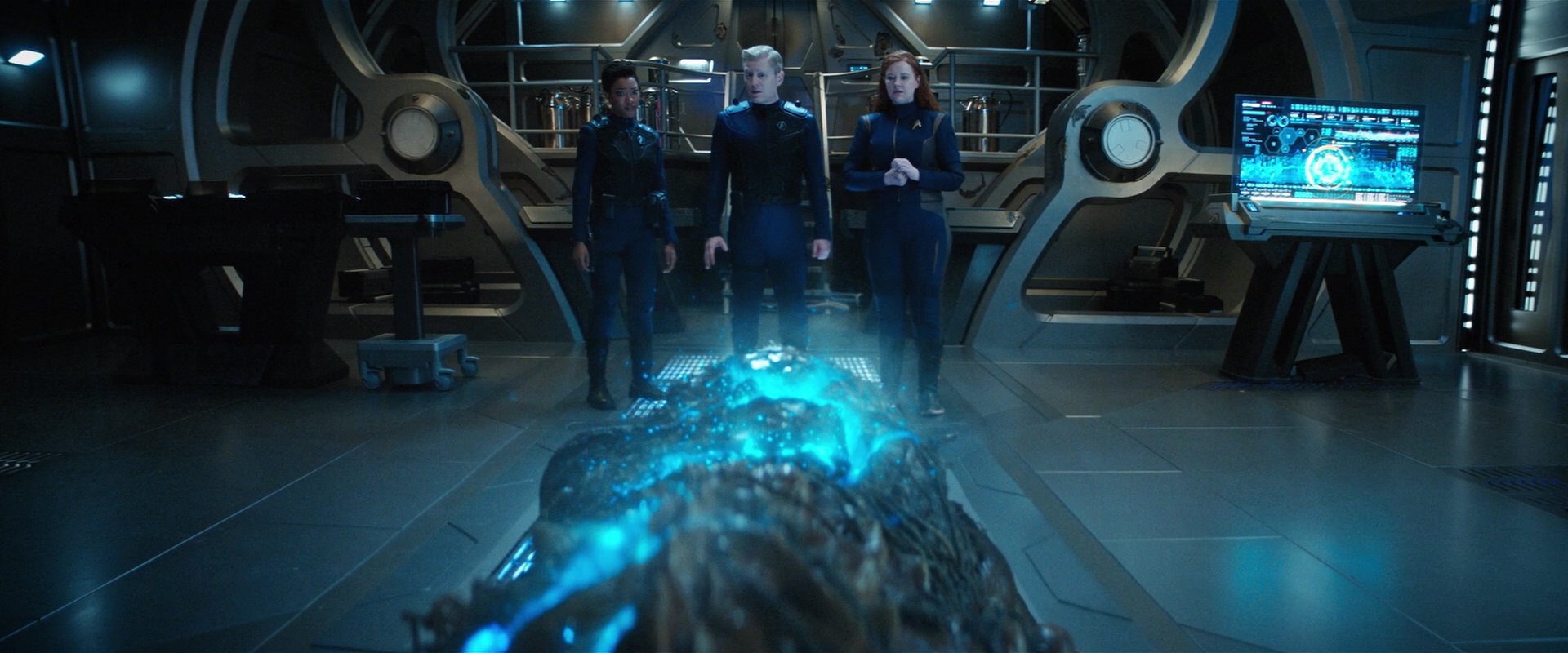 extant_StarTrekDiscovery_2x05-SaintsOfImperfection_05266.jpg