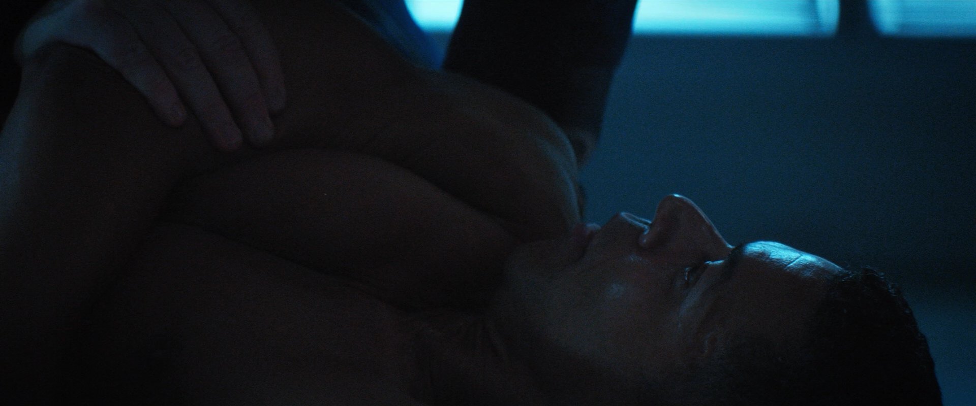 extant_StarTrekDiscovery_2x05-SaintsOfImperfection_05288.jpg