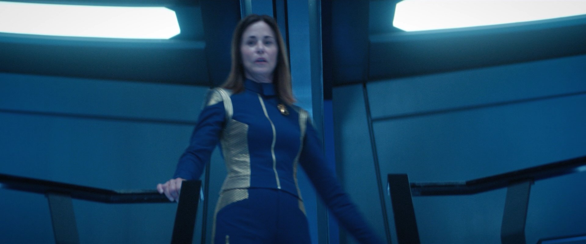 extant_StarTrekDiscovery_2x05-SaintsOfImperfection_05361.jpg