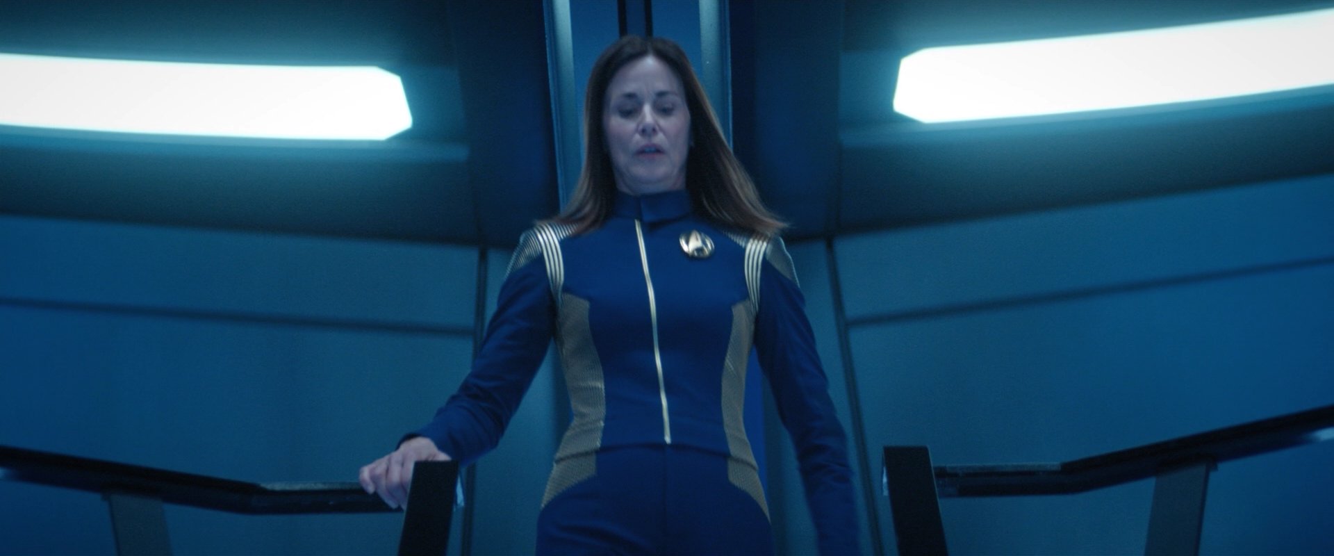 extant_StarTrekDiscovery_2x05-SaintsOfImperfection_05362.jpg
