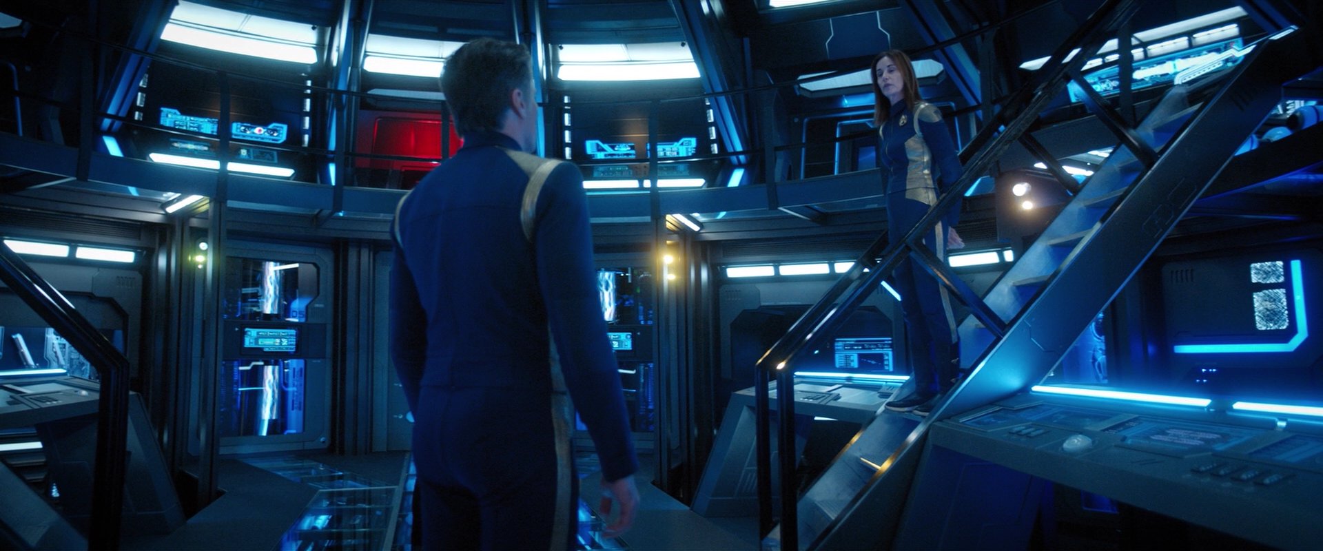 extant_StarTrekDiscovery_2x05-SaintsOfImperfection_05377.jpg