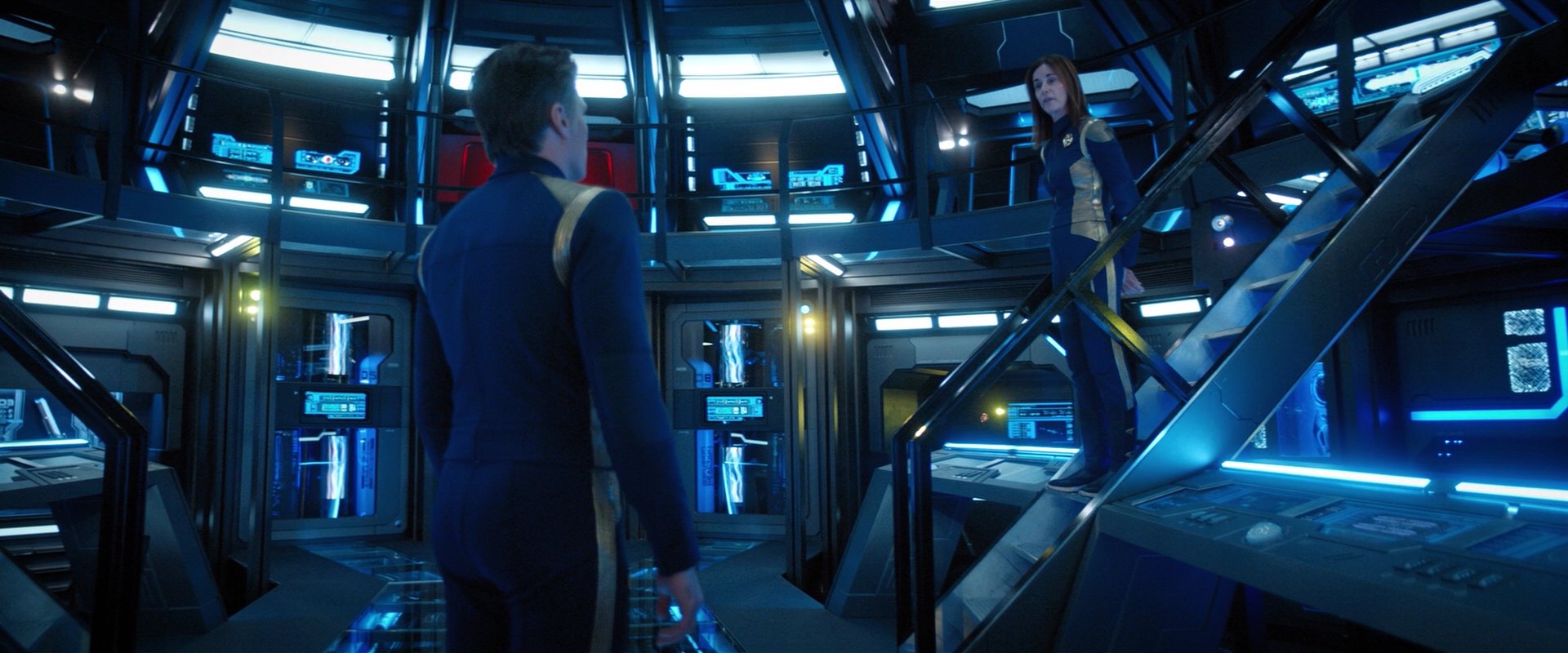 extant_StarTrekDiscovery_2x05-SaintsOfImperfection_05378.jpg