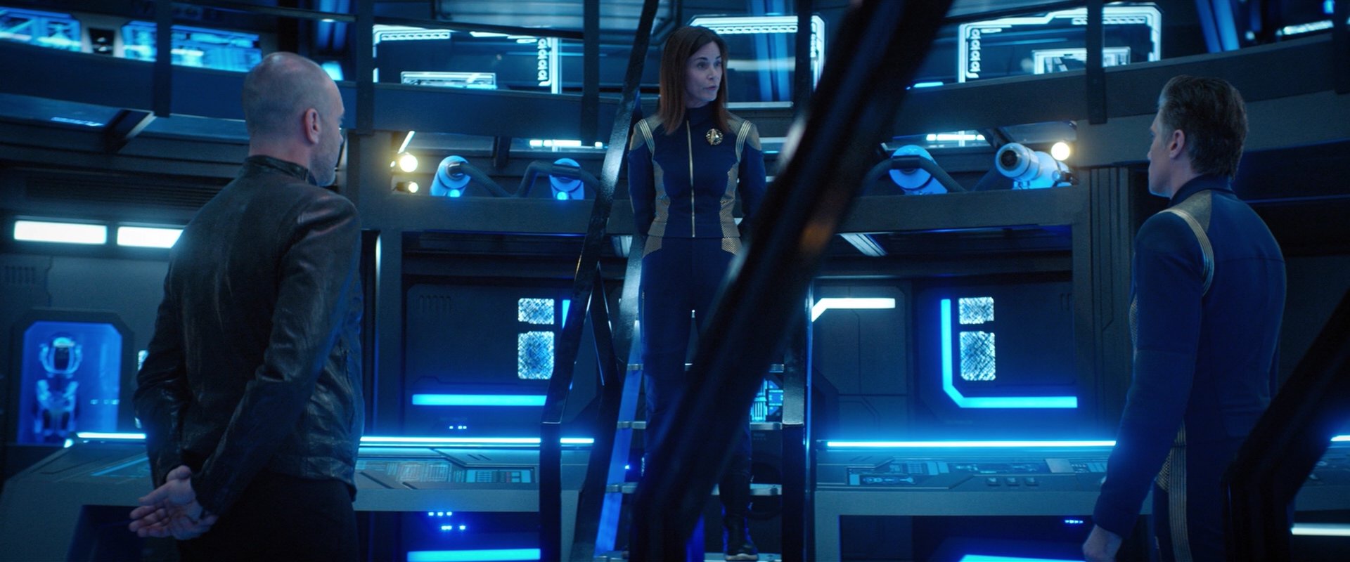extant_StarTrekDiscovery_2x05-SaintsOfImperfection_05400.jpg