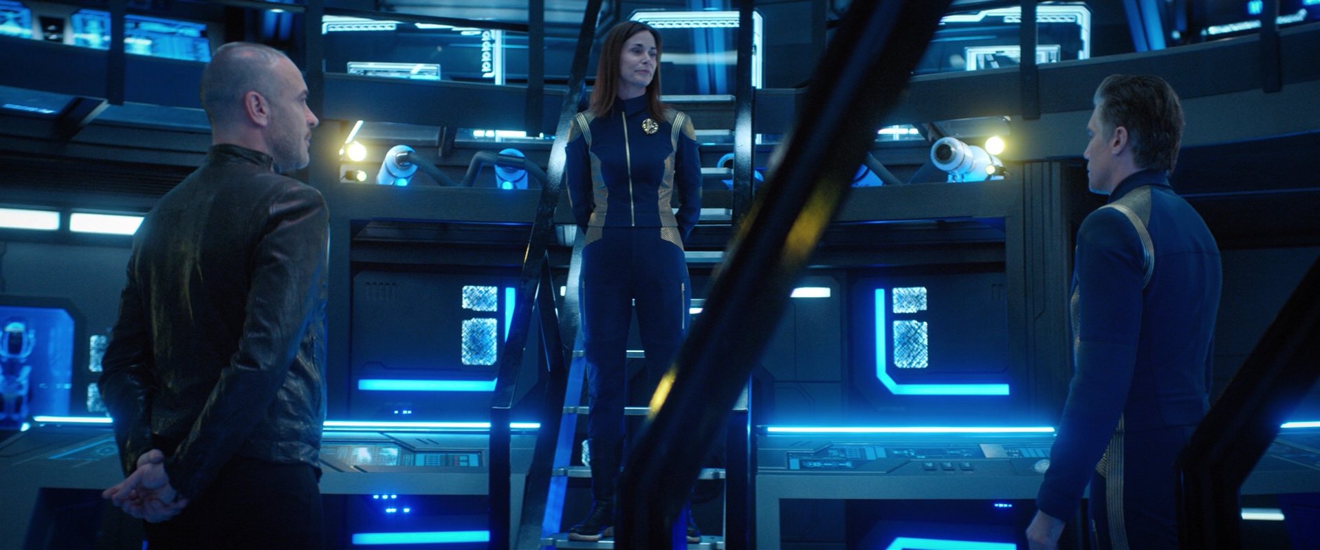 extant_StarTrekDiscovery_2x05-SaintsOfImperfection_05442.jpg