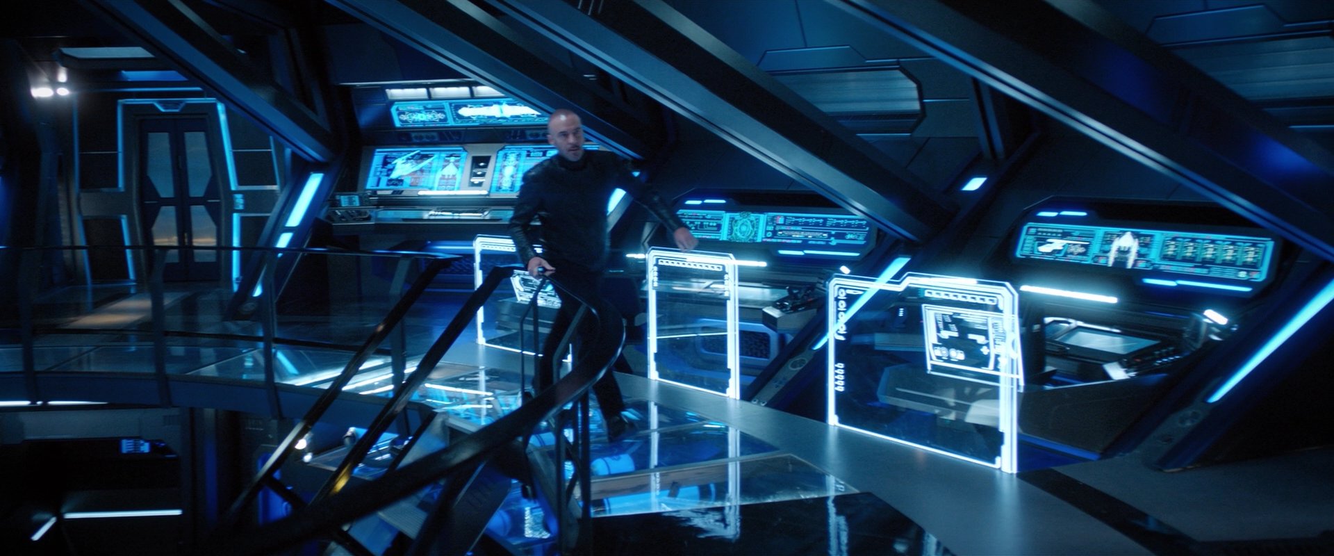 extant_StarTrekDiscovery_2x05-SaintsOfImperfection_05495.jpg