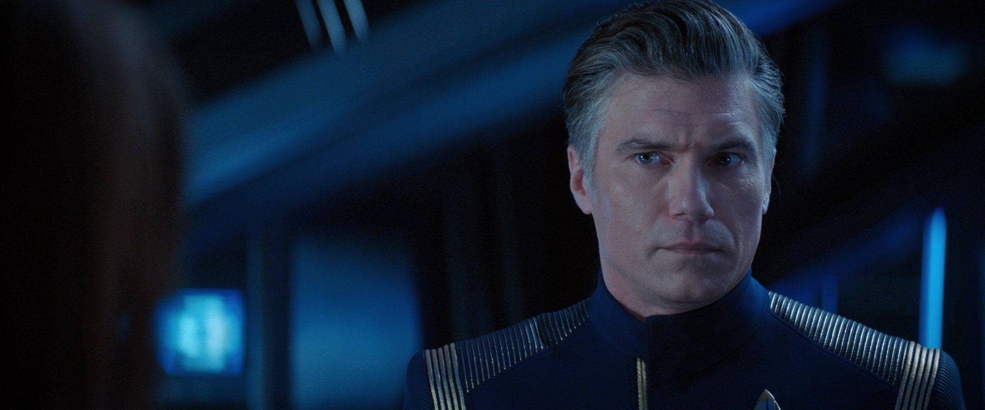 extant_StarTrekDiscovery_2x05-SaintsOfImperfection_05520.jpg