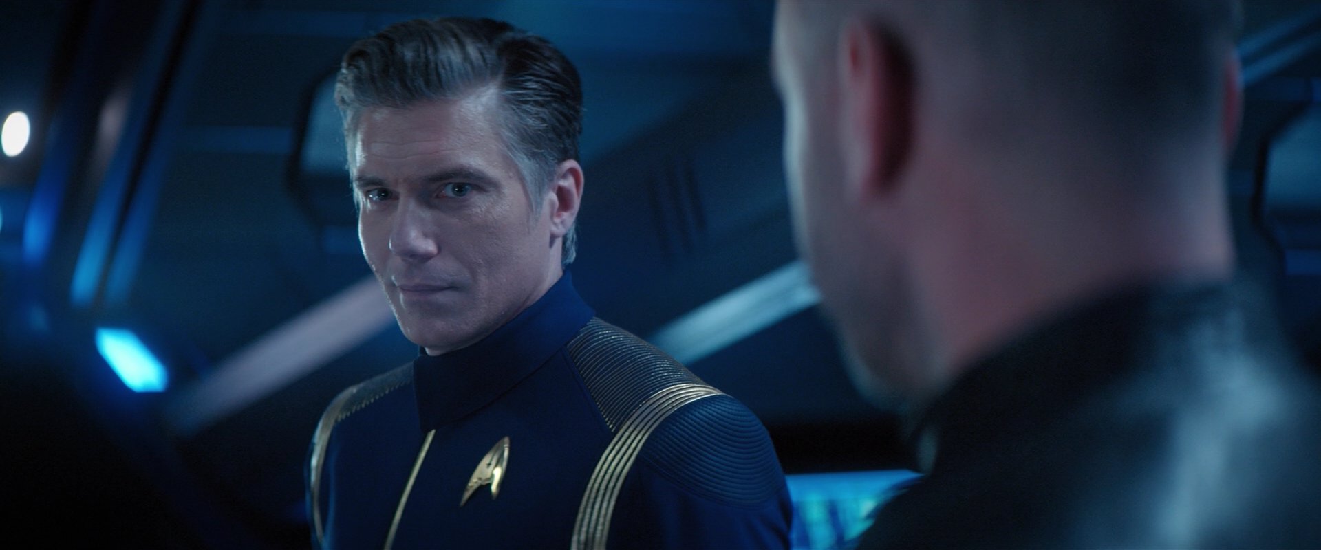 extant_StarTrekDiscovery_2x05-SaintsOfImperfection_05605.jpg