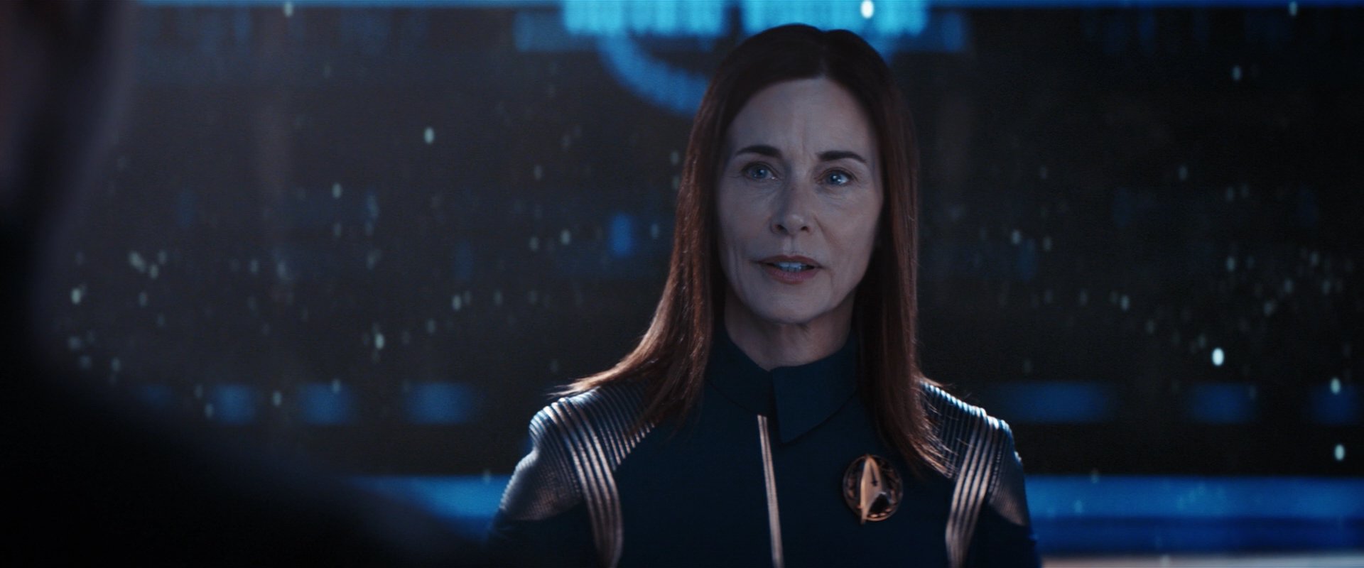 extant_StarTrekDiscovery_2x05-SaintsOfImperfection_05619.jpg