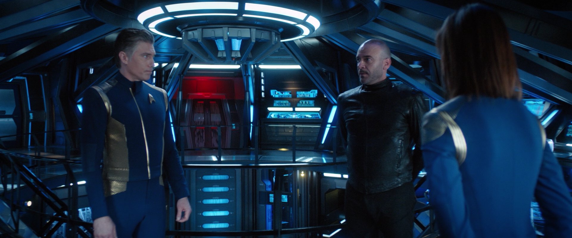 extant_StarTrekDiscovery_2x05-SaintsOfImperfection_05636.jpg