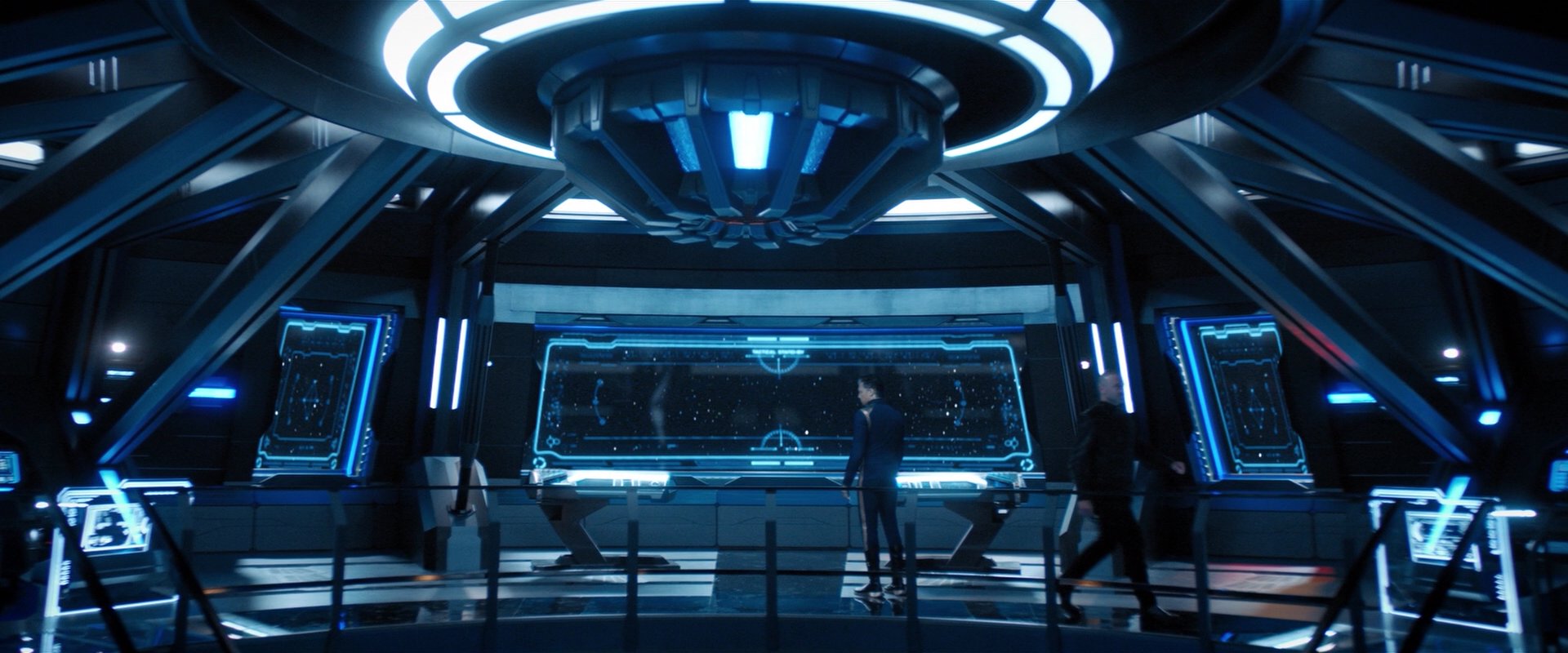 extant_StarTrekDiscovery_2x05-SaintsOfImperfection_05655.jpg