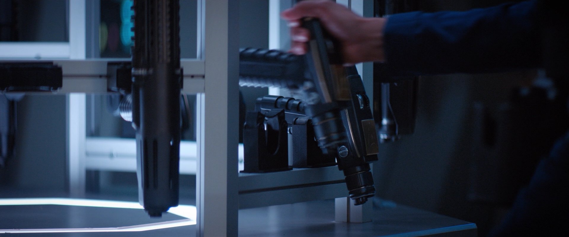 extant_StarTrekDiscovery_2x05-SaintsOfImperfection_05658.jpg