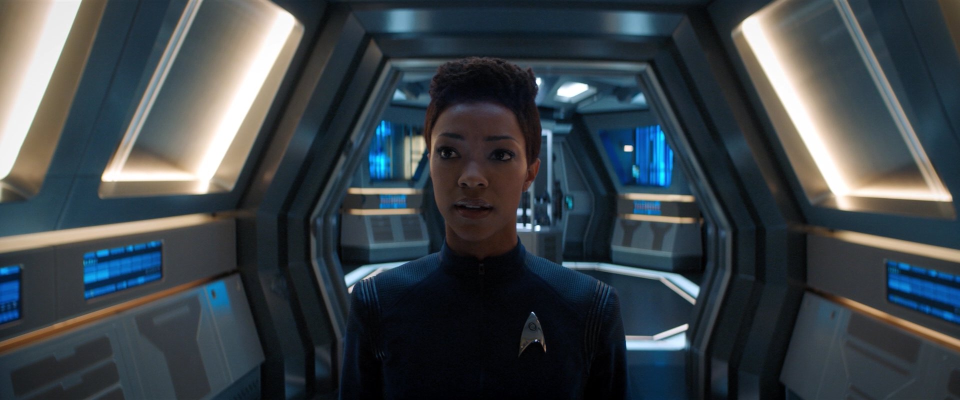 extant_StarTrekDiscovery_2x05-SaintsOfImperfection_05676.jpg