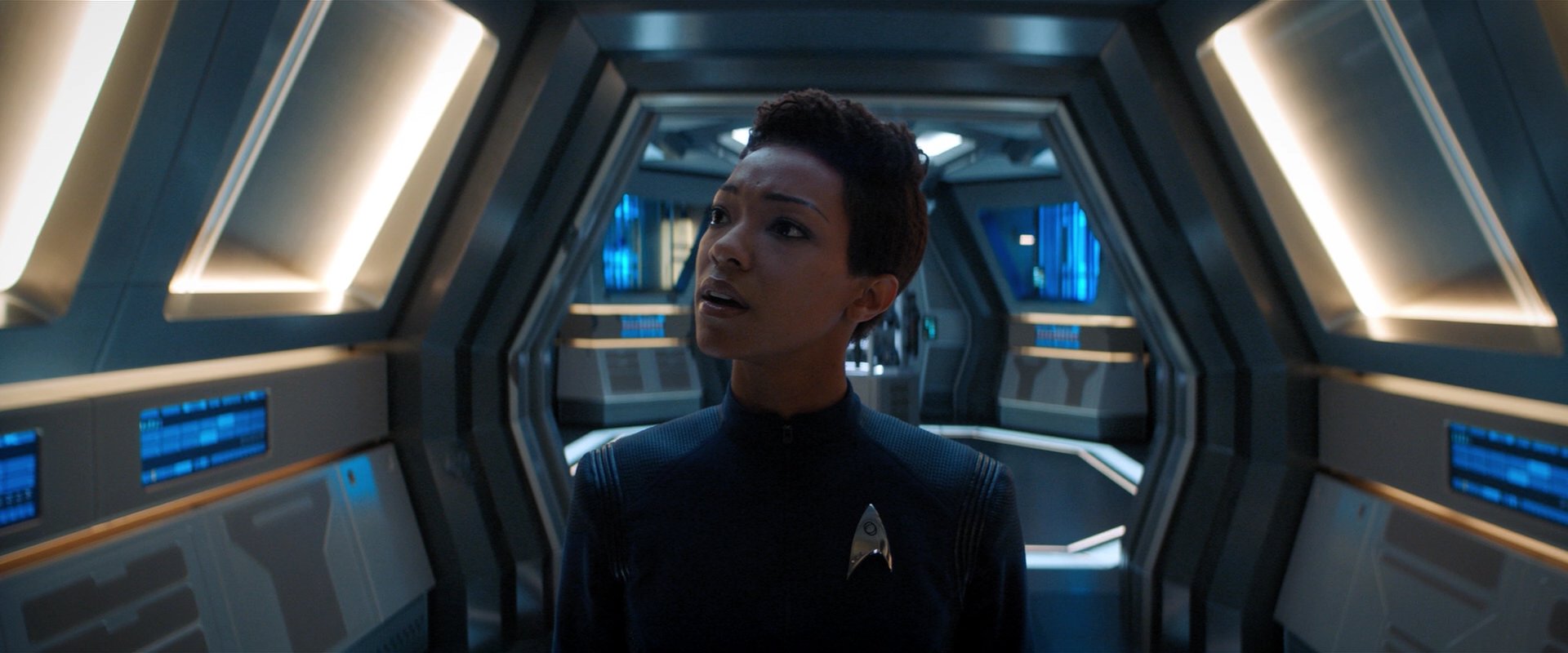 extant_StarTrekDiscovery_2x05-SaintsOfImperfection_05681.jpg