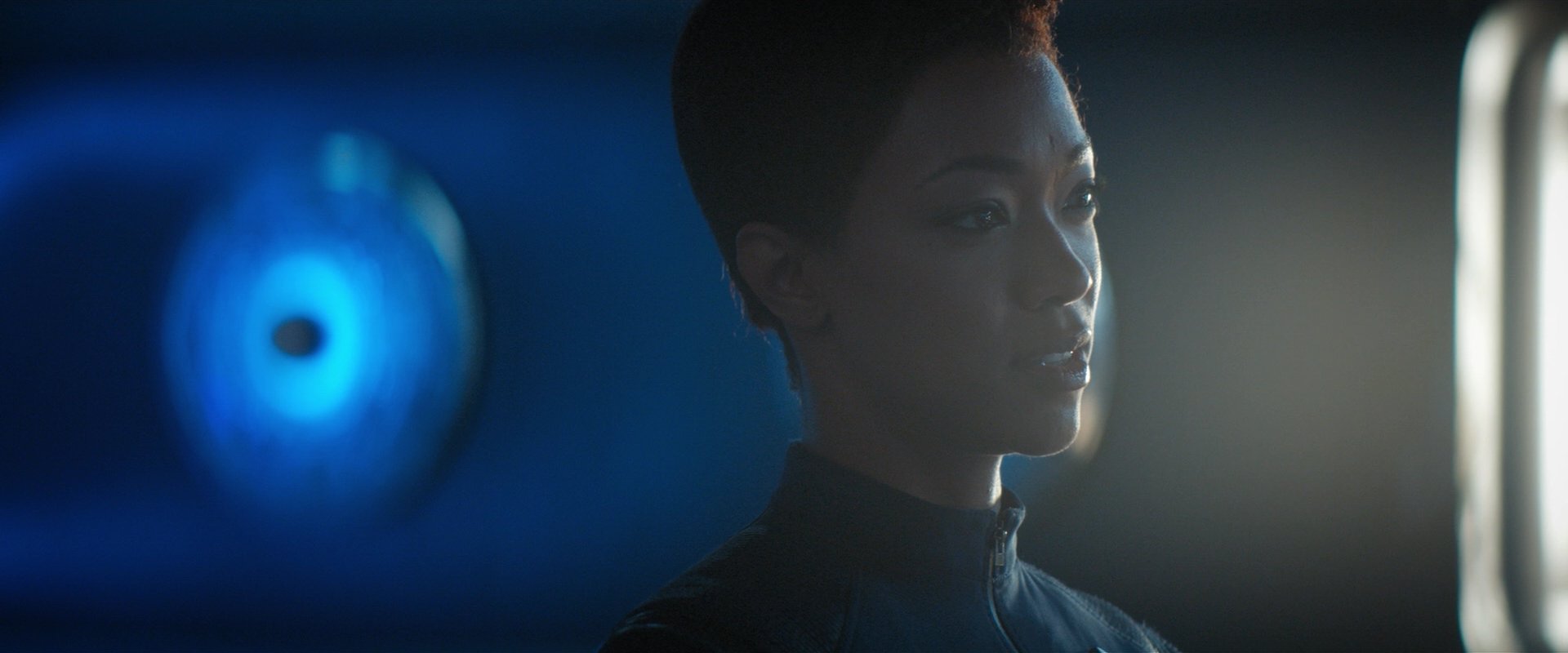 extant_StarTrekDiscovery_2x05-SaintsOfImperfection_05729.jpg