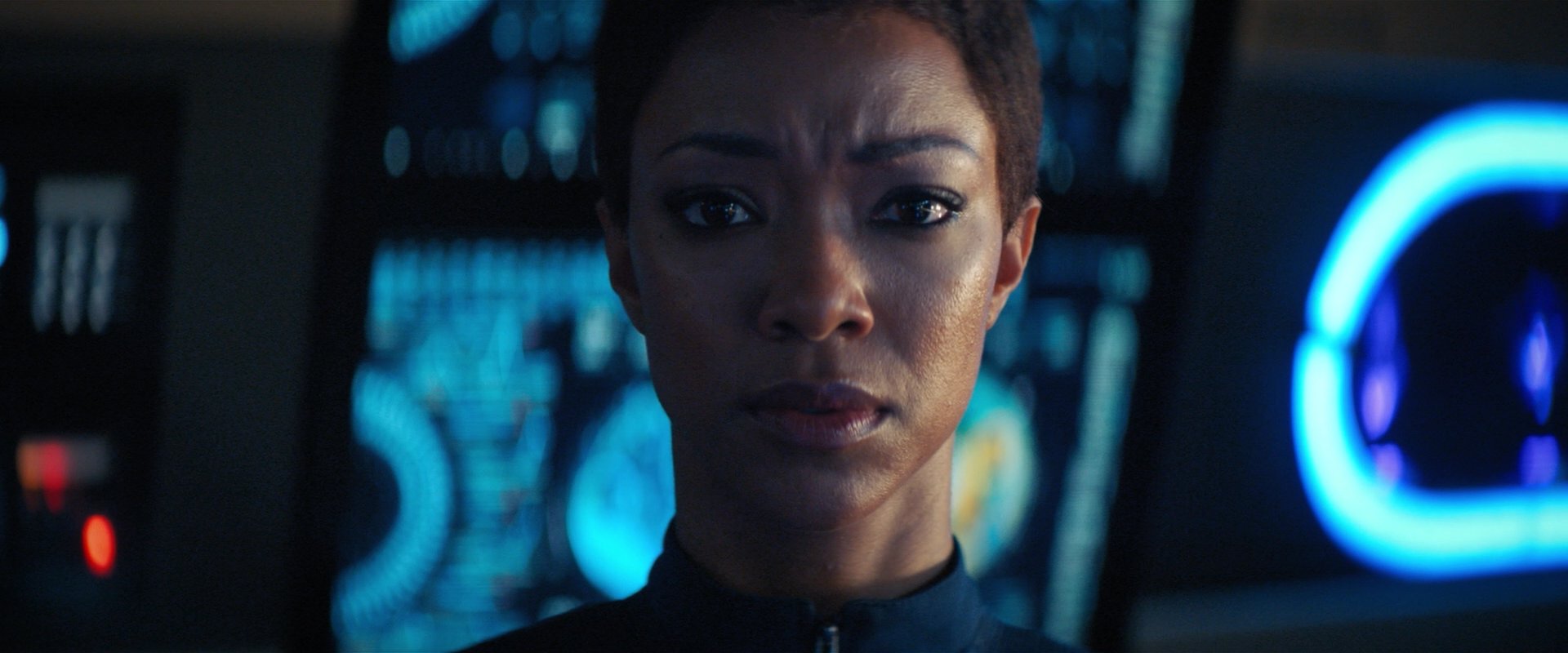 extant_StarTrekDiscovery_2x05-SaintsOfImperfection_05843.jpg