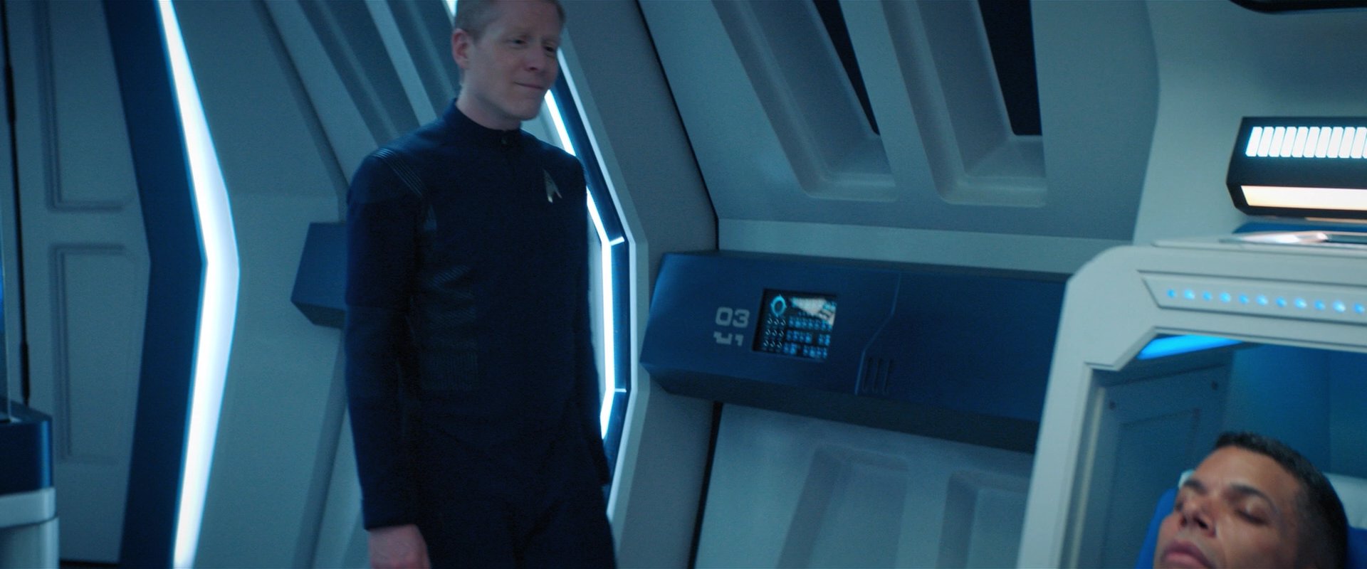extant_StarTrekDiscovery_2x05-SaintsOfImperfection_05870.jpg