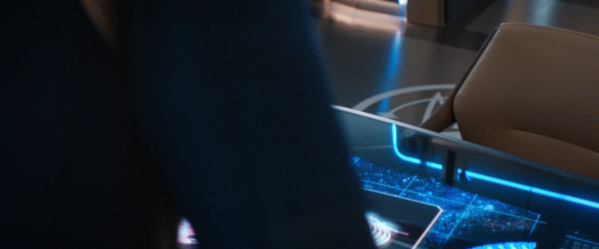 extant_StarTrekDiscovery_2x05-SaintsOfImperfection_05888.jpg