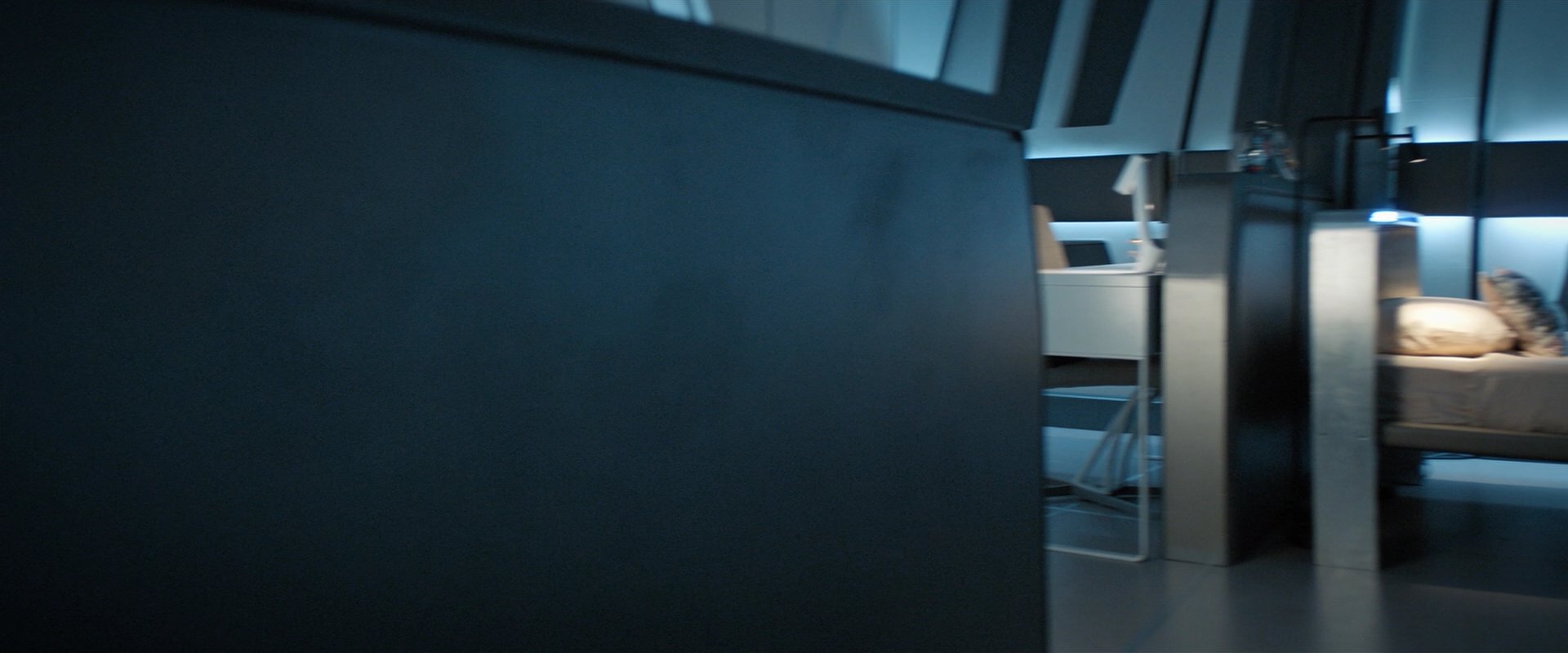 extant_StarTrekDiscovery_2x05-SaintsOfImperfection_05923.jpg