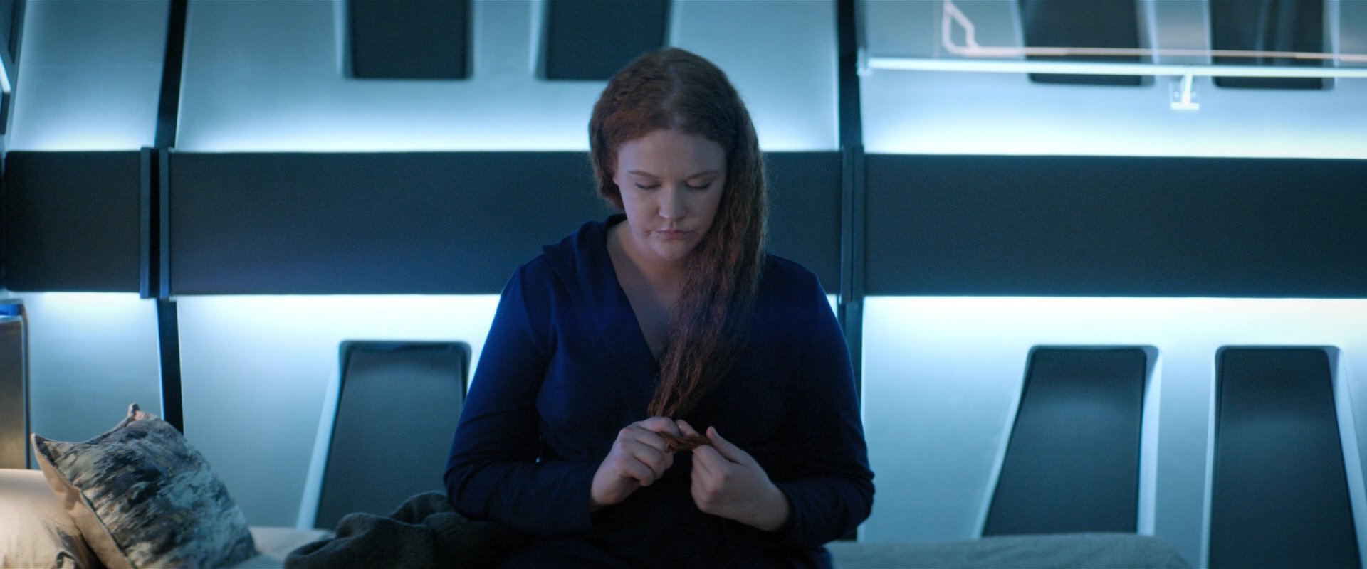 extant_StarTrekDiscovery_2x05-SaintsOfImperfection_05936.jpg
