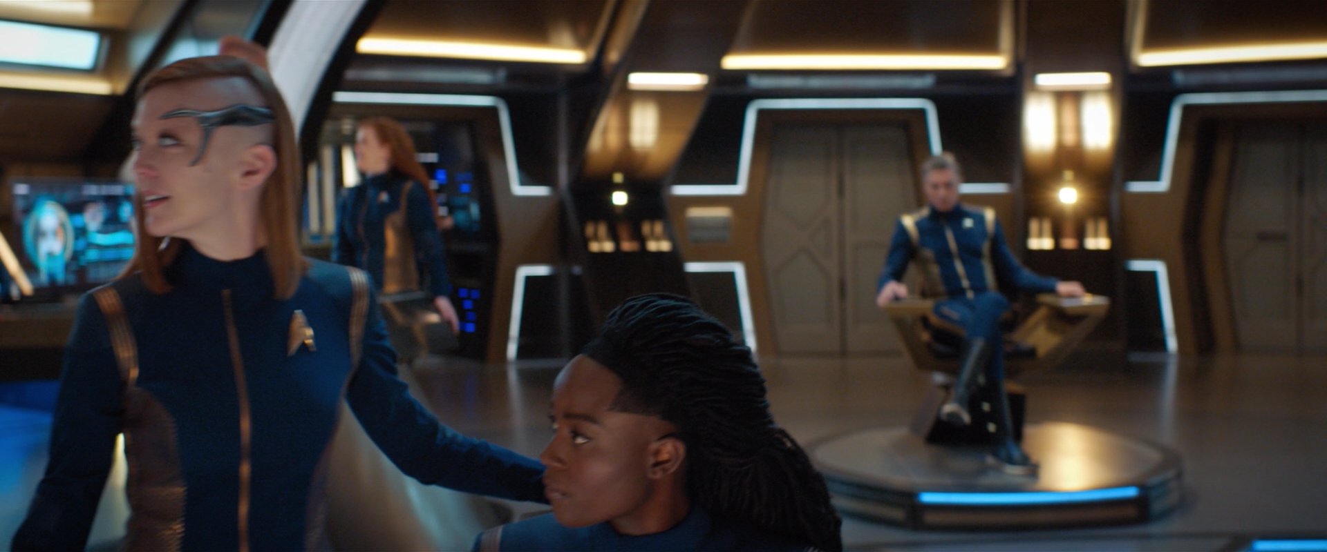 extant_StarTrekDiscovery_2x05-SaintsOfImperfection_06012.jpg
