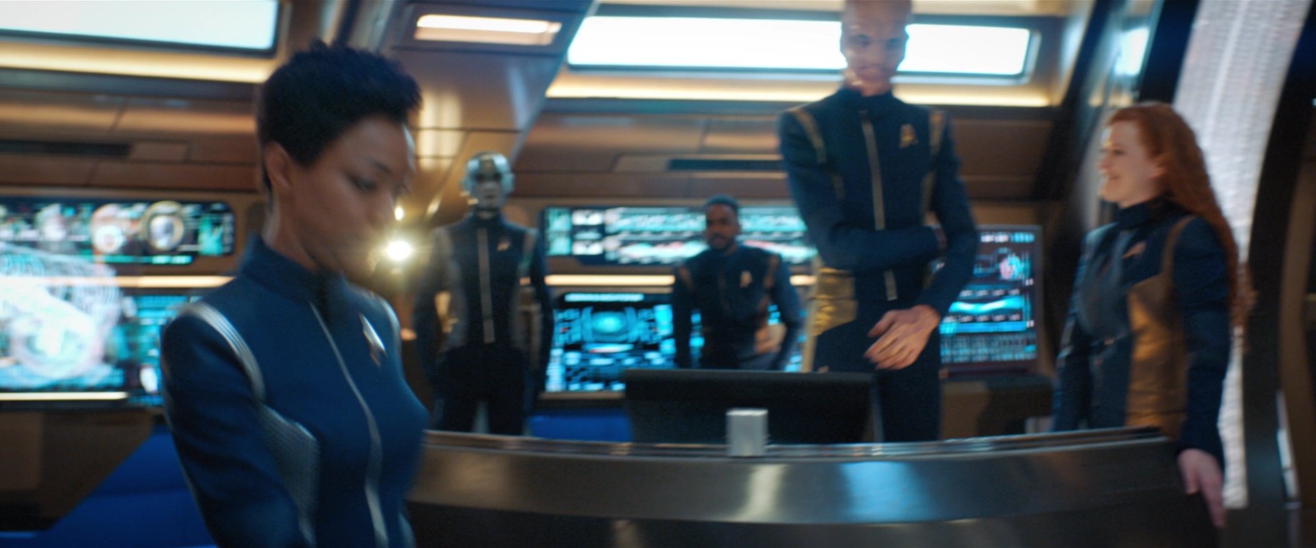 extant_StarTrekDiscovery_2x05-SaintsOfImperfection_06028.jpg