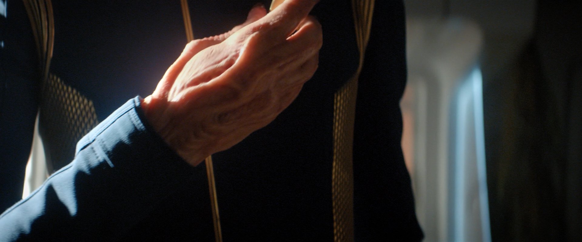 extant_StarTrekDiscovery_2x06-TheSoundsOfThunder_00207.jpg