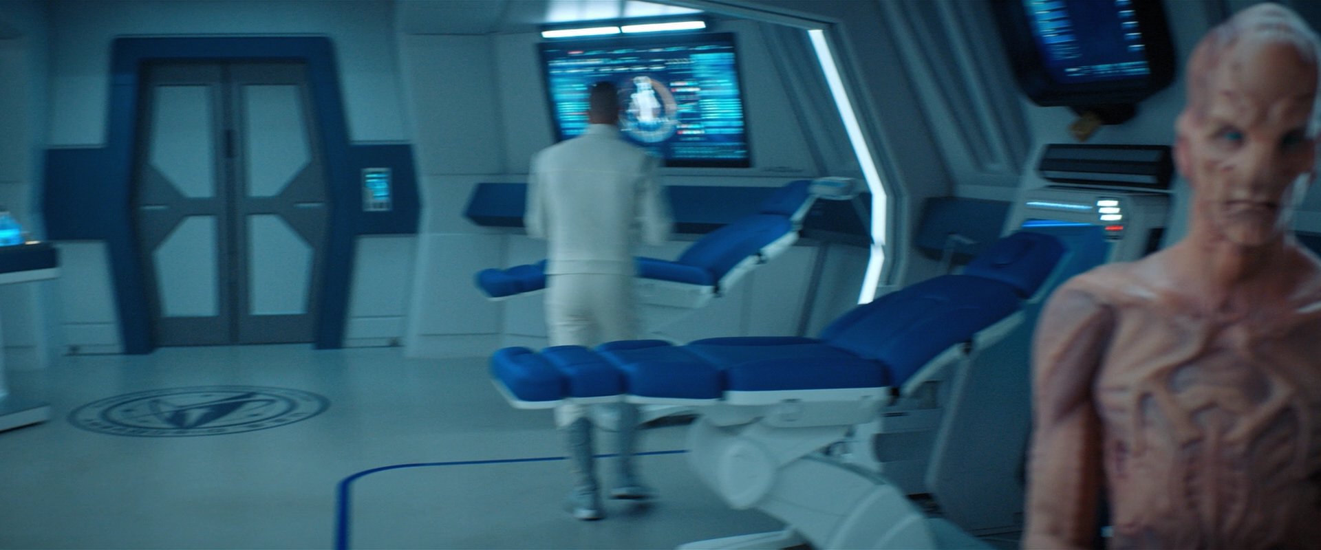 extant_StarTrekDiscovery_2x06-TheSoundsOfThunder_00307.jpg