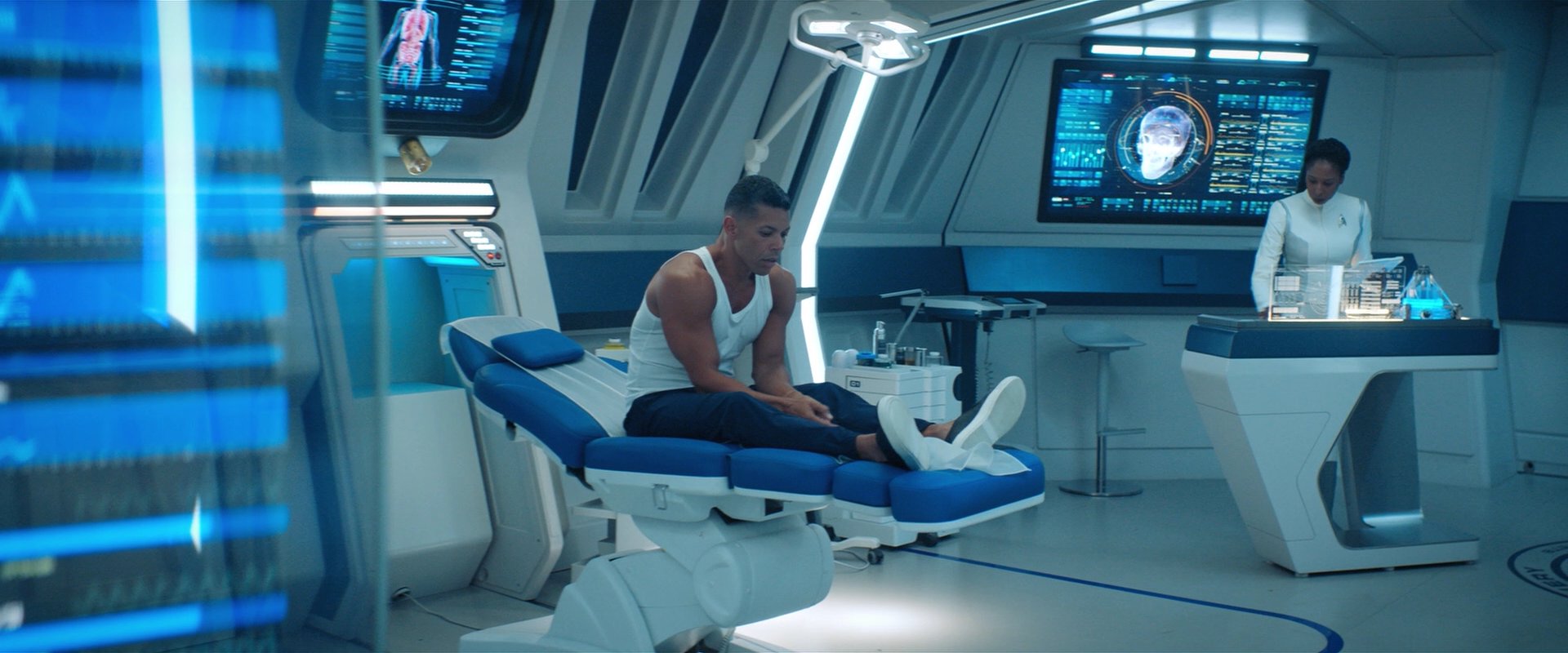 extant_StarTrekDiscovery_2x06-TheSoundsOfThunder_00327.jpg