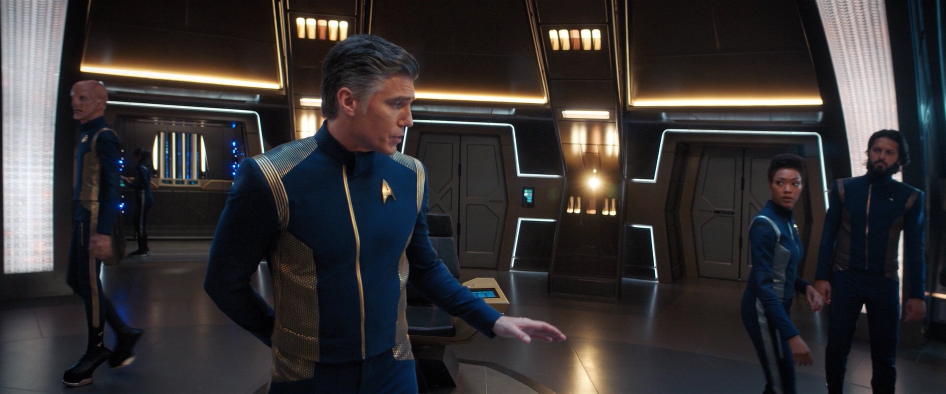 extant_StarTrekDiscovery_2x06-TheSoundsOfThunder_01378.jpg