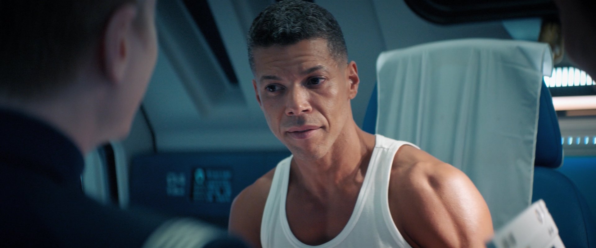 extant_StarTrekDiscovery_2x06-TheSoundsOfThunder_01756.jpg