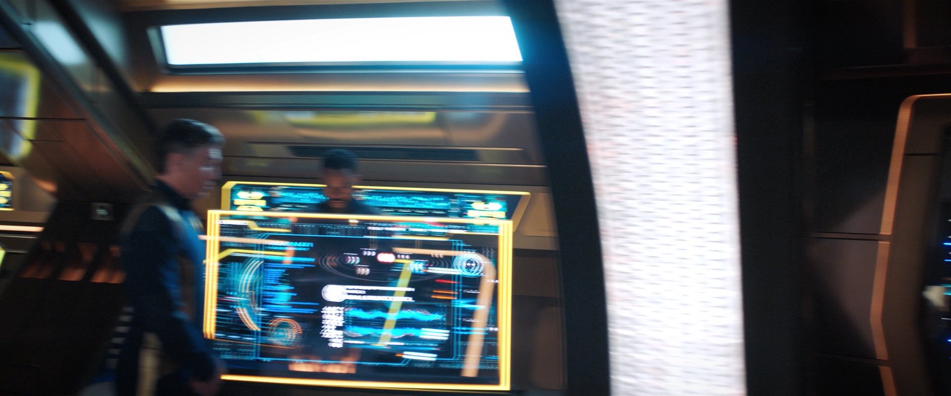 extant_StarTrekDiscovery_2x06-TheSoundsOfThunder_03039.jpg