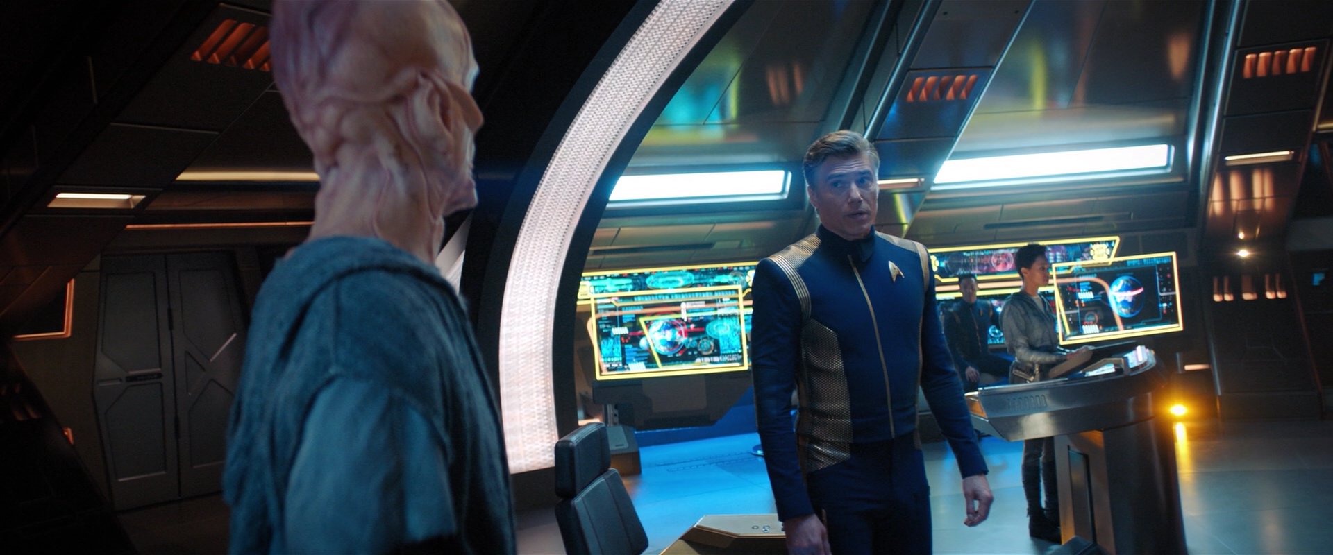 extant_StarTrekDiscovery_2x06-TheSoundsOfThunder_03059.jpg