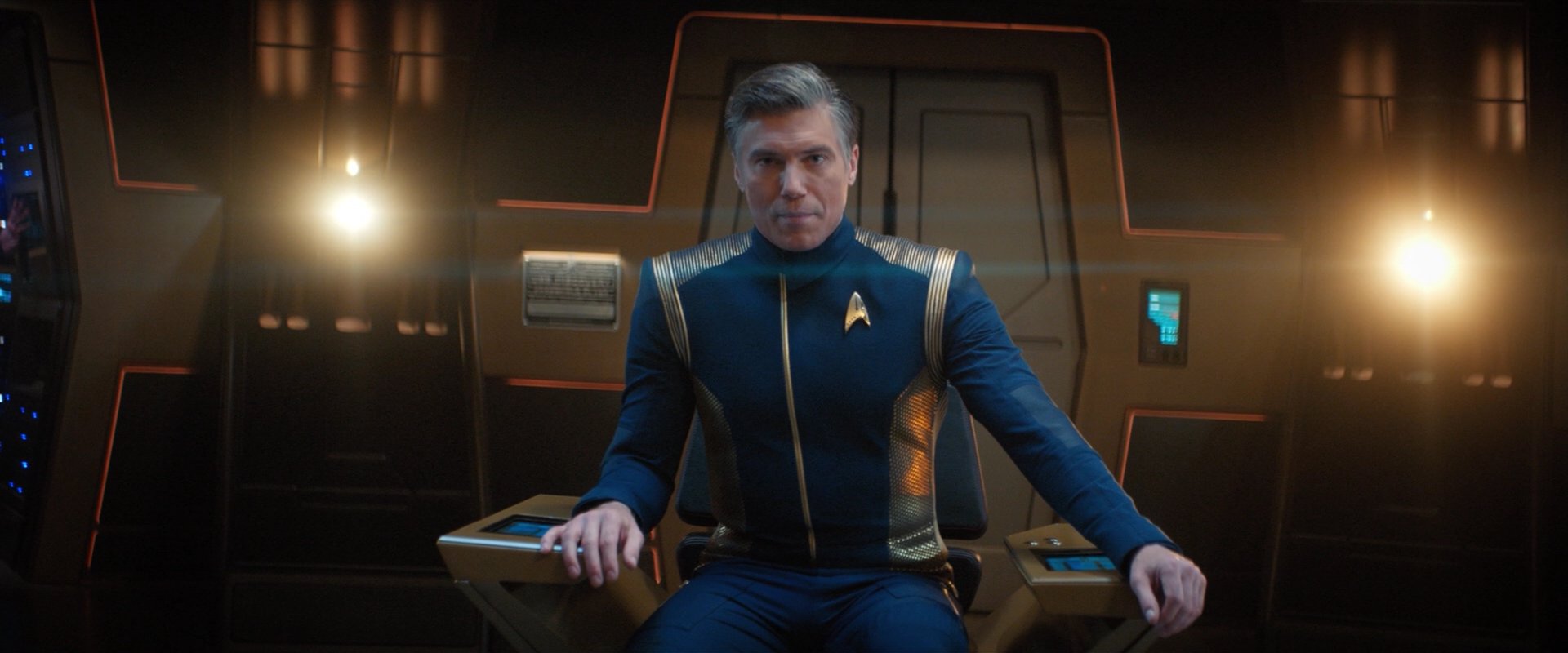 extant_StarTrekDiscovery_2x06-TheSoundsOfThunder_03135.jpg